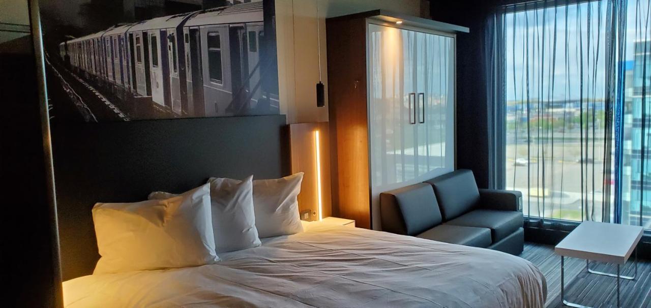 Grand Times Hotel Laval - Centropolis Buitenkant foto