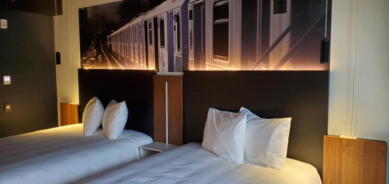 Grand Times Hotel Laval - Centropolis Buitenkant foto