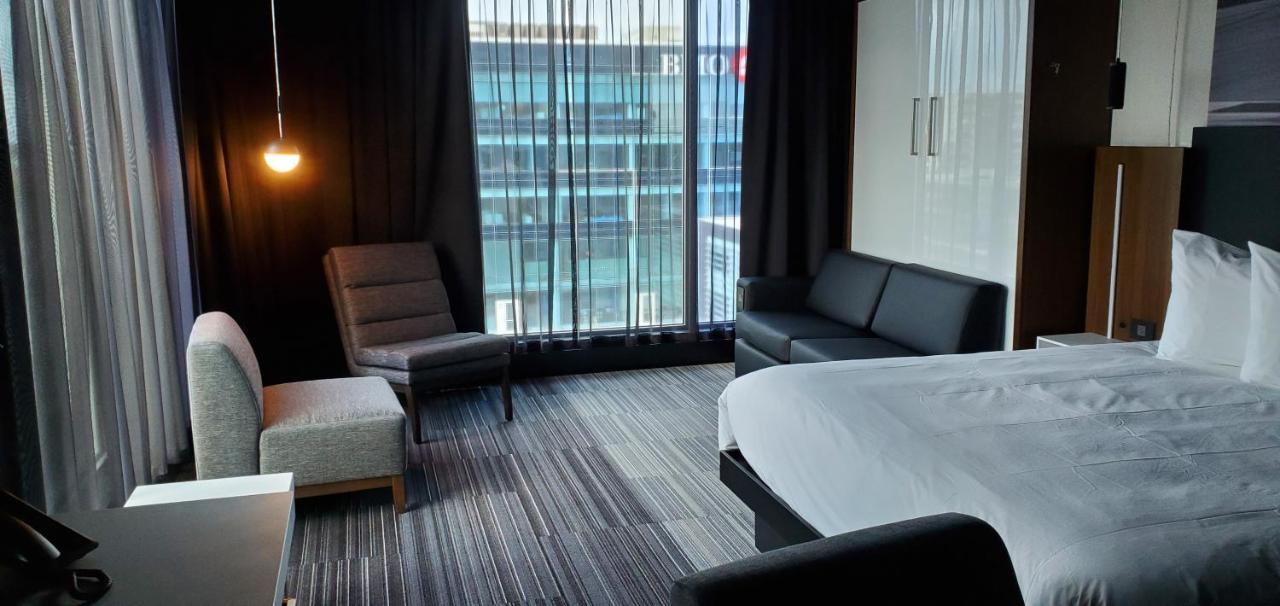 Grand Times Hotel Laval - Centropolis Buitenkant foto