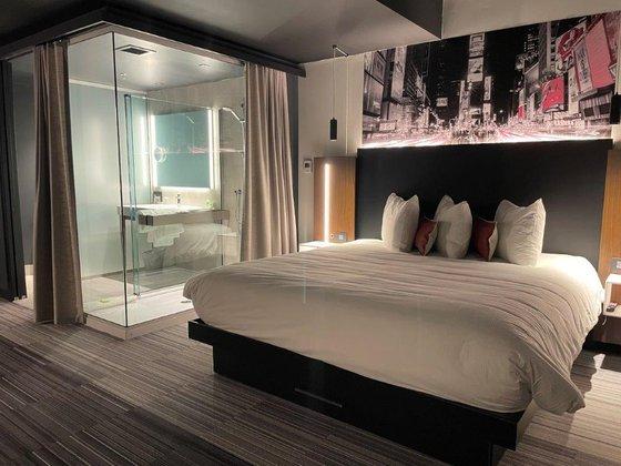 Grand Times Hotel Laval - Centropolis Kamer foto